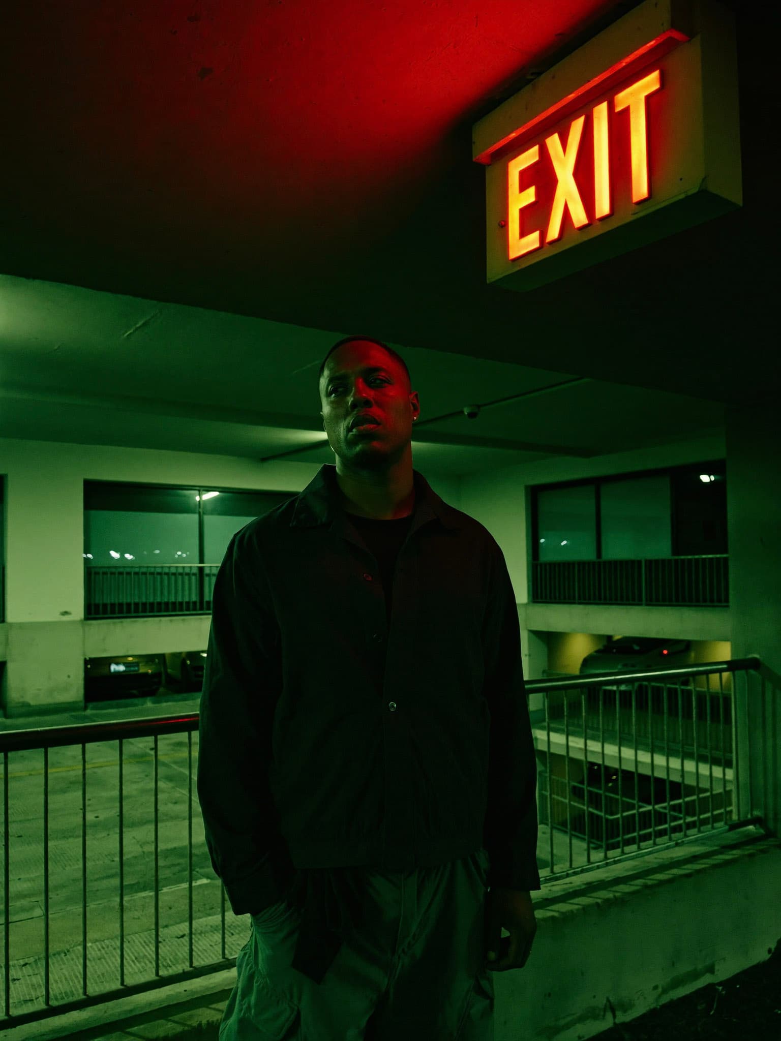 DOMINIK – Exit